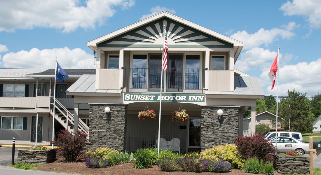 Sunset Motor Inn Photo Tour